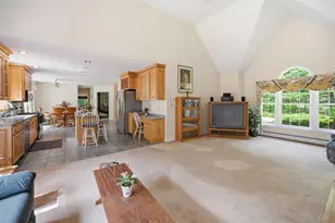 7 Mankill Brook Rd, Plaistow, NH 03865 - Photo 7