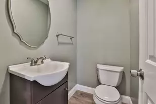 1465 Hooksett Rd, Hooksett, NH 03106 - Photo 9