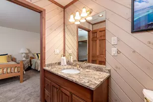 101 Eastman Shore Rd S, Laconia, NH 03246 - Photo 35