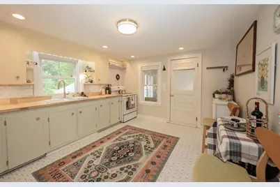 7 Old Stage Road, Dover, NH 03820 - Photo 5