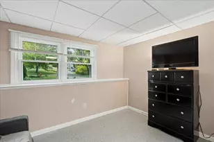 1280 Goffstown Rd, Manchester, NH 03102 - Photo 29