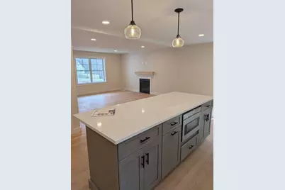 264 Colburn Road #219-10, New Boston, NH 03070 - Photo 7