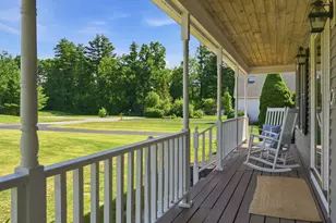 17 Donmac Dr, Derry, NH 03038 - Photo 5