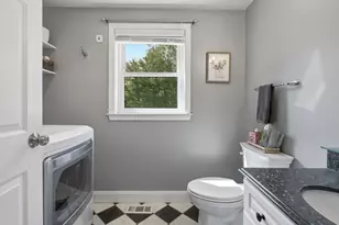 17 Donmac Dr, Derry, NH 03038 - Photo 13