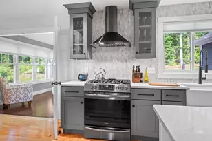 22 Kendall Ln, Raymond, NH 03077 - Photo 11