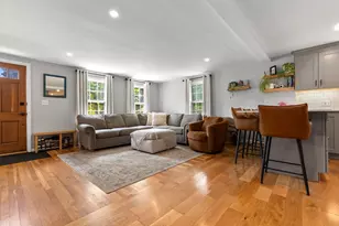 9 Comings Ct, Exeter, NH 03833 - Photo 3