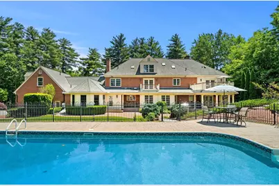 56 Oak Drive, Bedford, NH 03110 - Photo 3