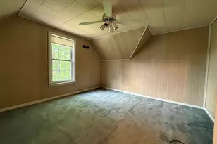 11 Foster Ave, Manchester, NH 03103 - Photo 21