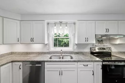 17 Almeda Lane, Hooksett, NH 03106 - Photo 3