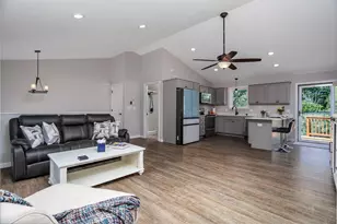 70 Derryfield Rd, Derry, NH 03038 - Photo 11