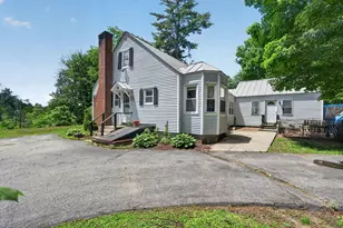 560 Sunapee St, Newport, NH 03773 - Photo 3