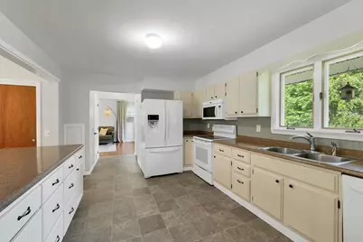 15 Fairview Avenue, Pembroke, NH 03275 - Photo 13