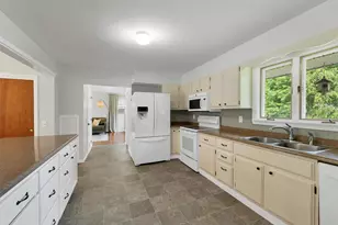 15 Fairview Ave, Pembroke, NH 03275 - Photo 13