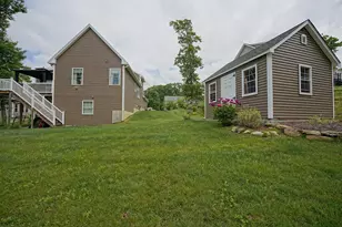 165 Breezy Wy, Barrington, NH 03825 - Photo 5