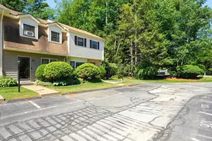 94 Golfview Dr, Manchester, NH 03102 - Photo 31