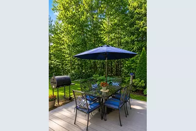 94 Golfview Drive, Manchester, NH 03102 - Photo 33
