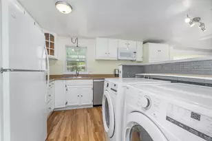 10 Knights Ln, Epsom, NH 03234 - Photo 7