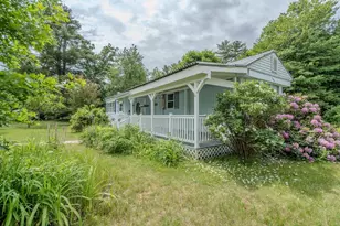 10 Knights Ln, Epsom, NH 03234 - Photo 1