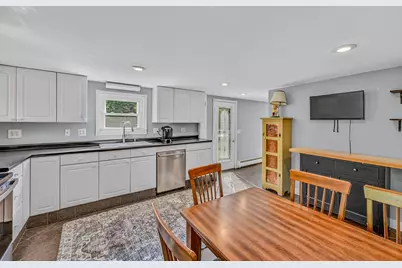 59 Bishop Street, Littleton, NH 03561 - Photo 3