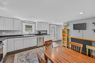 59 Bishop St, Littleton, NH 03561 - Photo 3