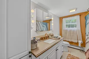 59 Bishop St, Littleton, NH 03561 - Photo 15