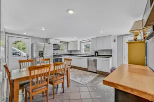 59 Bishop St, Littleton, NH 03561 - Photo 3