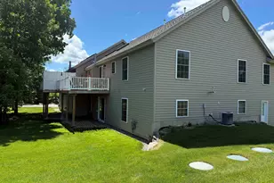 7 Maplevale Rd, East Kingston, NH 03827 - Photo 3