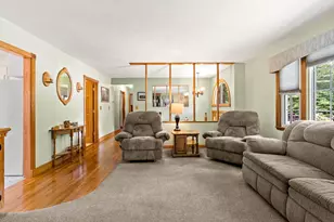 9 Quaker St, Newton, NH 03858 - Photo 15