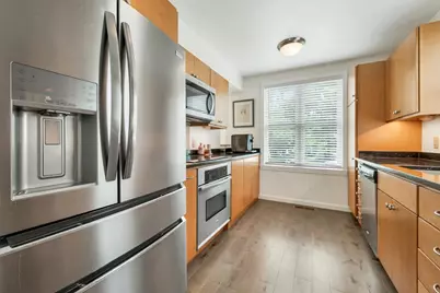 80 Cherry Hollow Road, Nashua, NH 03062 - Photo 11