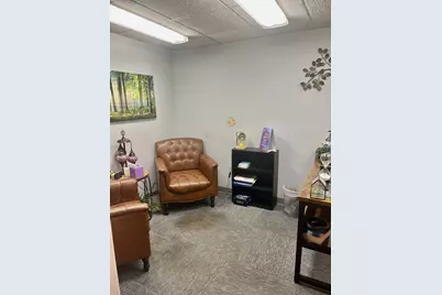 372 West Street #Suite 101 and 102, Keene, NH 03431 - Photo 15