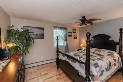 96 Ellingwood Street, Manchester, NH 03103 - Photo 9
