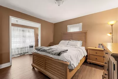 110 Robinson Street, Manchester, NH 03104 - Photo 9