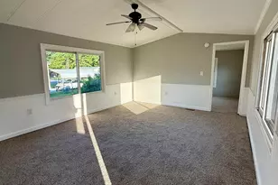 8 S Emperor Dr, Concord, NH 03303 - Photo 5