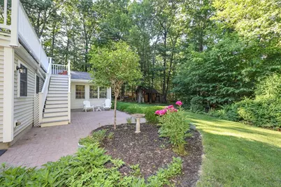 7 Anna Lisa Way, Nottingham, NH 03291 - Photo 5