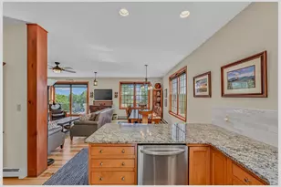 11 Loft Cir, Campton, NH 03223 - Photo 3
