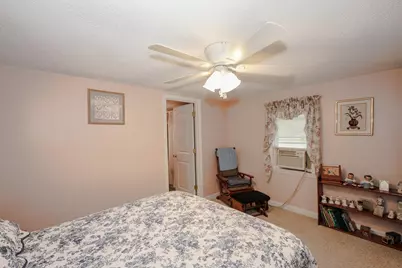 7 Marilyn Drive, Concord, NH 03303 - Photo 17