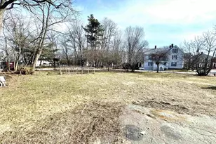 31-33 Howard St, Laconia, NH 03246 - Photo 5