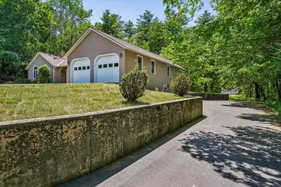 58 Joanne Drive, Hooksett, NH 03106 - Photo 7