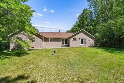 58 Joanne Drive, Hooksett, NH 03106 - Photo 5