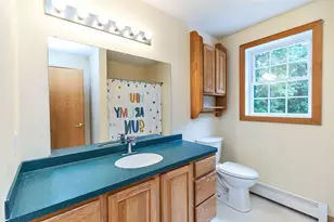 64 Seasons Ln, Londonderry, NH 03053 - Photo 35