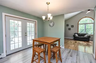 64 Seasons Ln, Londonderry, NH 03053 - Photo 11