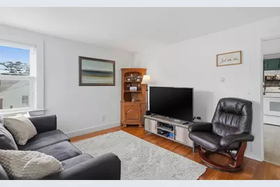 40 McGuigan Avenue, Manchester, NH 03103 - Photo 5