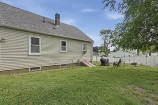 40 McGuigan Ave, Manchester, NH 03103 - Photo 27