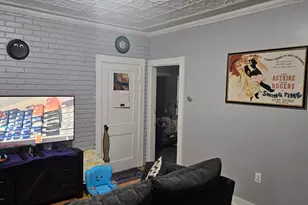 637 Harvard St, Manchester, NH 03103 - Photo 7