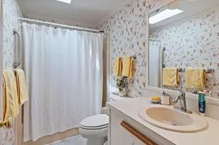 10 Aberdeen Dr, Stratham, NH 03885 - Photo 23