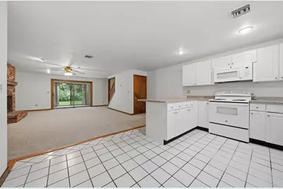 13 Hampton Towne Estates, Hampton, NH 03842 - Photo 9