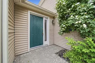 13 Hampton Towne Estates, Hampton, NH 03842 - Photo 3