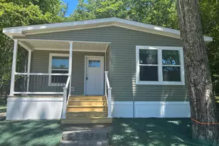6 Country Ridge Park, Rochester, NH 03867 - Photo 1