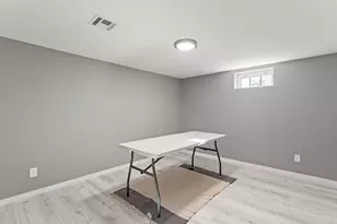 109 Purchase St, Manchester, NH 03103 - Photo 43