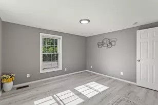 109 Purchase St, Manchester, NH 03103 - Photo 27